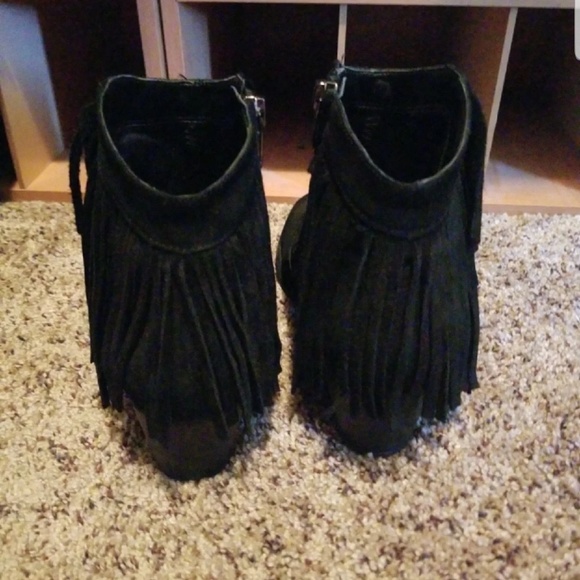 Booties - Picture 3 of 5